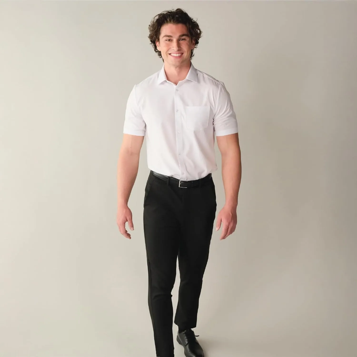 &COLLAR Slim Fit/Athletic Fit Short Sleeve Performance Men's Dress Shirt