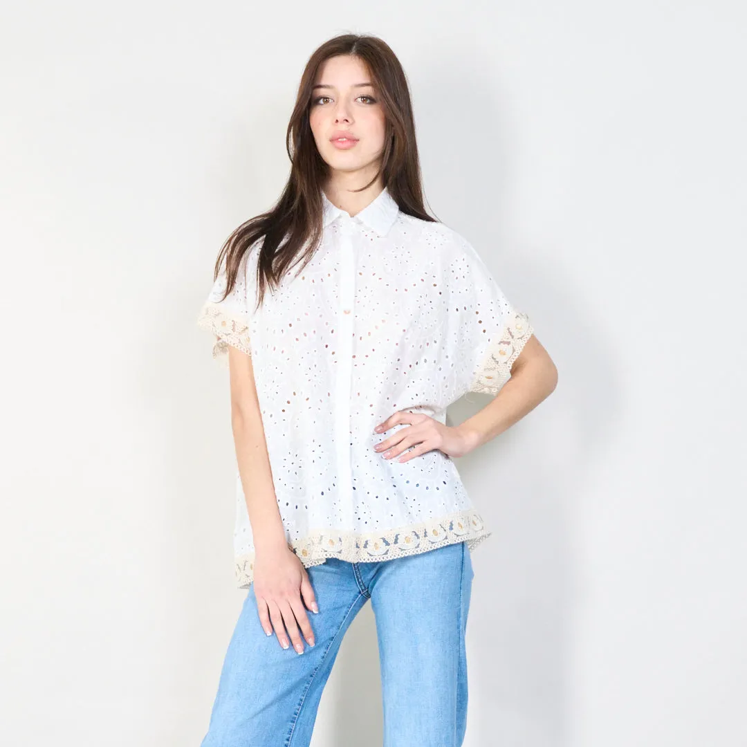 Elegant lace short-sleeve blouse wholesale