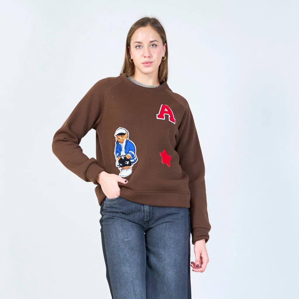 Embroidered crewneck sweatshirt wholesale