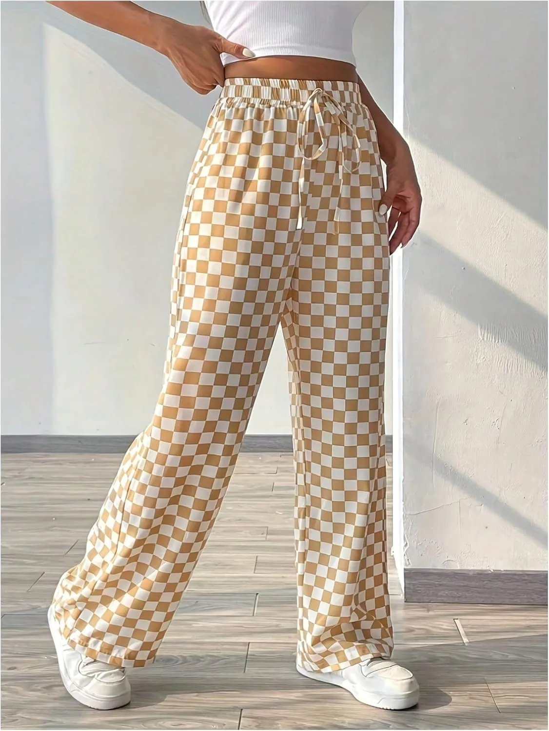 Floerns Women's Causal Drawstring High Waist Baggy Straight Wide Leg Sweatpants with Pockets