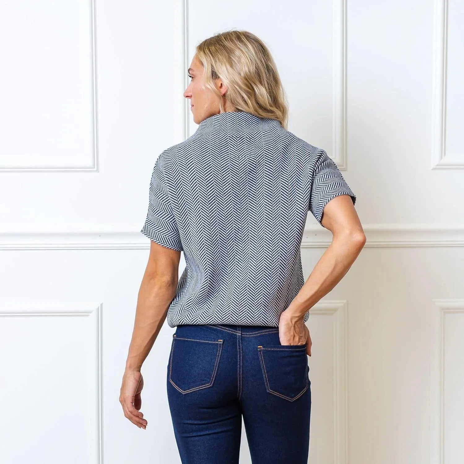Hope & Henry Women's Short Puff Sleeve Sweater