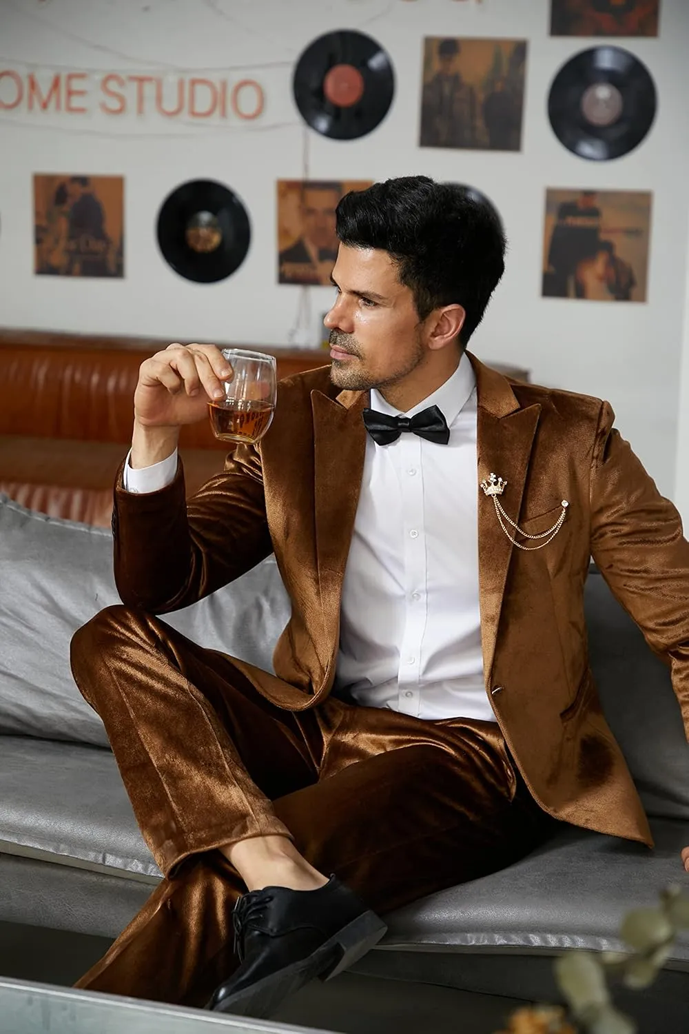 MAGE MALE Men's 2 Piece Velvet Suit One Button Tuxedo Slim Fit Luxurious Blazer Party Dinner Jacket & Pants
