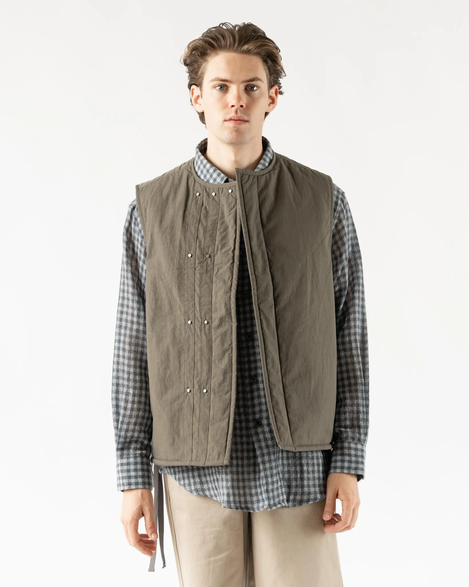 Pilgrim Surf   Supply Raff Insulated Vest in Olive