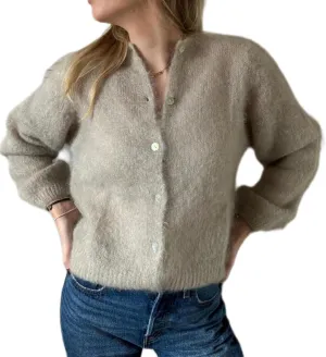 UAURORAO Women Crewneck Sweater Cardigan Lightweight Button Down Fuzzy Knit Outwear Coats Cute Fluffy Sweater Jacket